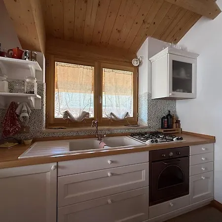 Апартаменты Nel Cuore Di Castel Di Sango-la Casa Di Cristina 6 Posti Кастель-ди-Сангро